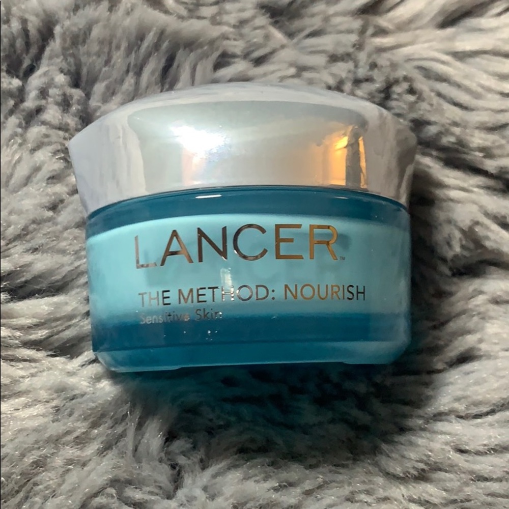 LANCER Moisturizer Nourish Sensitive 1.7oz / NEW